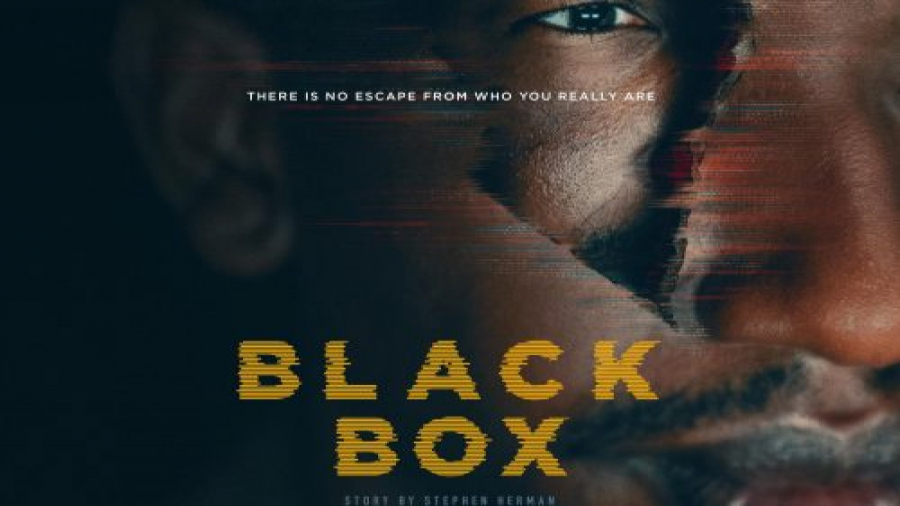 نقد بررسی فیلم ترسناک جعبه سیاه ۲۰۲۰ Black Box
